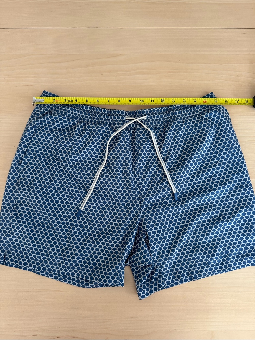 Faherty Shorelite Swim Trunks Mens XL Blue Fish Scale Print Drawstring Shorts